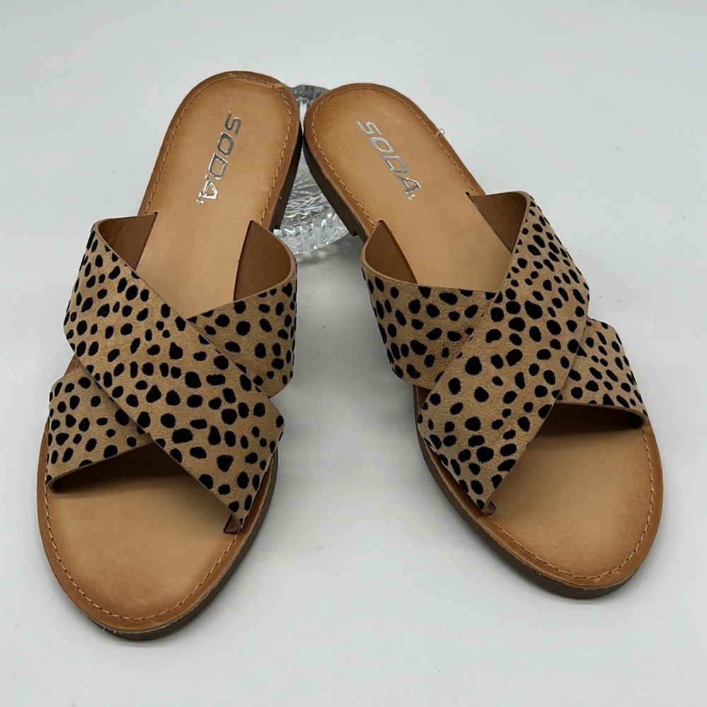 Soda Cheetah Print Crossover Sandals size 8